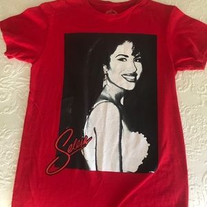 Selena T-shirt